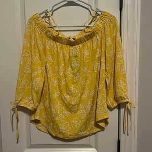 NWT Jennie & Marlis Off the Shoulder Yellow Floral Top Shirt size Medium Boho